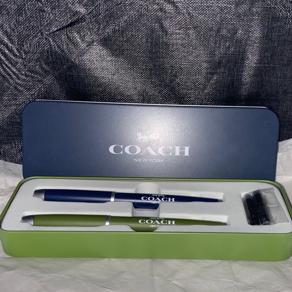 Coach Japan Exclusive pen set w Tin NWOT